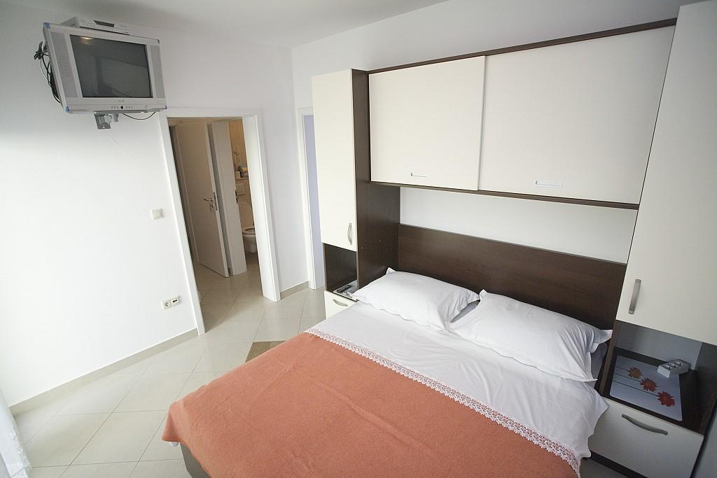 Apartments Rubic Omiš Chambre photo